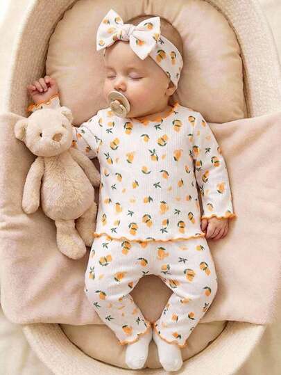 2件套新生儿可爱卡通图案荷叶边圆领短袖针织舒适合身睡衣套装（两件套）