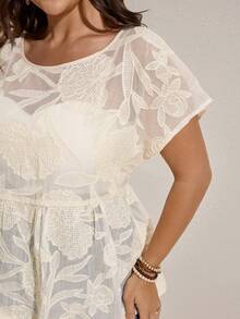 Comfylo Plus Size Women Vacation Round Neck Batwing Short Sleeve Ruffle Hem Blouse - Apricot - View 4