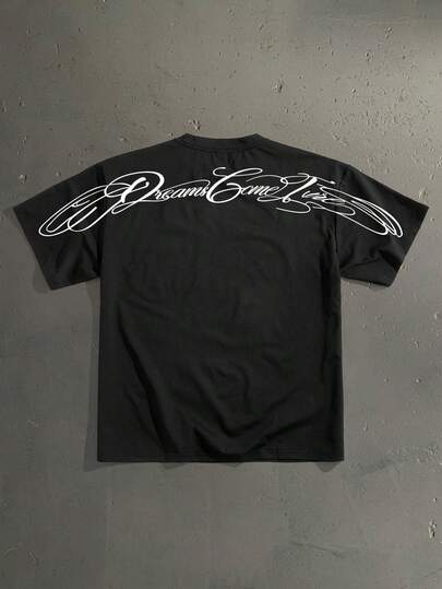 Manfinity Roghcode Camiseta corta holgada de talla grande con estampado de fuente manuscrita curva informal, esencial para citas y reuniones, regalo de moda para la pareja del novio