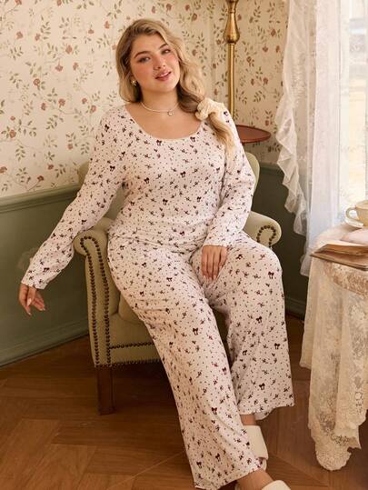 SHEIN 碎花圆领针织长袖修身舒适睡衣套装（女士款）