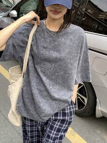 DAZY Women's Letter Print Round Neck Drop Shoulder Casual Loose T-Shirt - Grey - View 2