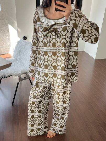 DAZY Geometric Pattern All-Over Print Ruffle Trim Loose Women Pajama Set