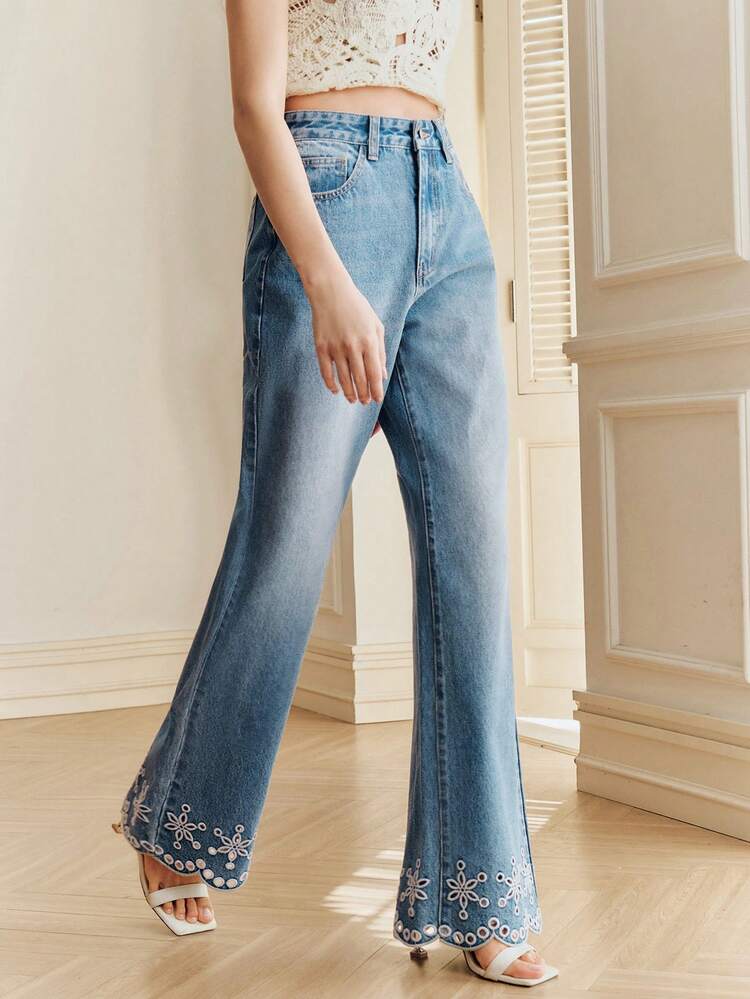 Women's Spring/Summer New Romantic Valentine's Day Blue Hollow Floral Embroidered Straight Leg Jeans Cowboy Pants For Women Flower Jeans Embellished Jeans