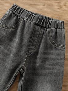 SHEIN 2 件套男婴/女婴休闲白色运动衫和蓝色牛仔长裤运动服，男女通用秋冬婴儿服装 - 黑色 - 查看 8