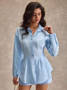 CLARA VERO Bộ áo sơ mi cài cúc phía trước và quần short cạp cao, dáng rộng, tay dài, đa năng, phù hợp mặc hàng ngày hoặc đi ăn trưa. Chất liệu polyester nhẹ, không co giãn, có đường viền gấu quần gập đôi gọn gàng. - Màu xanh lam - Xem 3