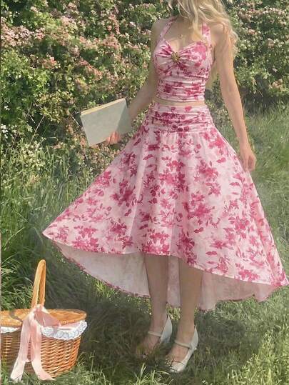 SHEIN MOD Conjunto de 2 piezas de top halter y mini falda con estampado floral rosa romántico, adecuado para primavera/verano, vacaciones, playa, romántico, jardín, té de la tarde, baile, fiesta