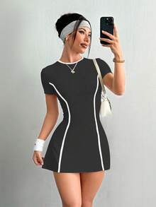 Sovereign Charm 女士网球训练户外修身白色短袖运动连衣裙，带短裤和手机口袋，匹克球连衣裙，网球连衣裙，收腹短袖网球连衣裙，曲线网球连衣裙，黑白运动连衣裙，可爱网球服，带袖网球连衣裙，短袖运动连衣裙，翻领运动连衣裙，女士夏季连衣裙，女士网球连衣裙，女士休闲连衣裙，夏季运动连衣裙，女士高尔夫连衣裙，女士黑白连衣裙，黑色休闲网球连衣裙 - 深灰色 - 查看 5