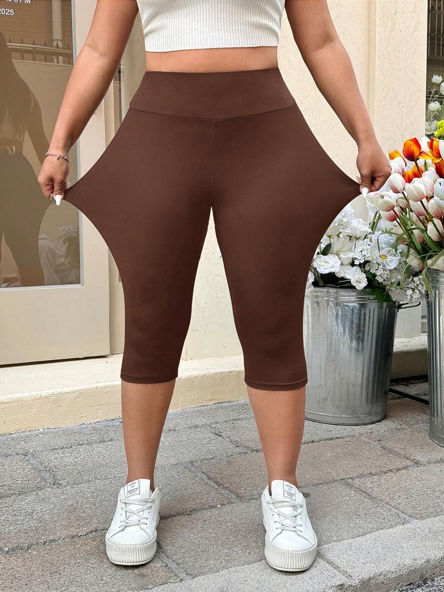 Muchica Plus Size Chocolate Brown Tight 3/4 Length Leggings, Suitable For Spring/Summer Vacation