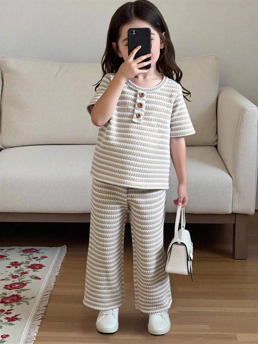 SHEIN Vintaside Kids 2件套女婴休闲简约条纹面料圆领短袖上衣和条纹裤套装,适合日常穿着,春夏款 - 彩色 - 查看 1