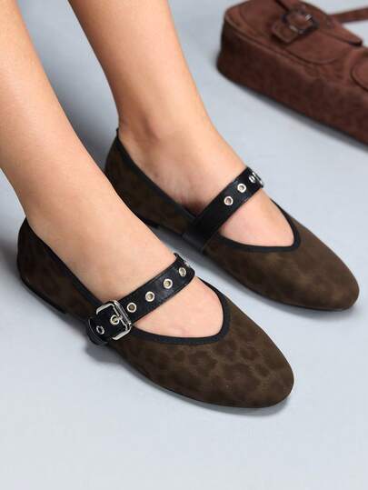 CUCCOO GRLICON Ladies Flat Leopard Print Sandals, Simple And Versatile, Suitable For Outdoor Activities, With Single Band Design And Studded Buckle Y2k Punk Cool Street Sporty Gothic Spring Shoes Spring Break Easter For Christmas Valentine's Day