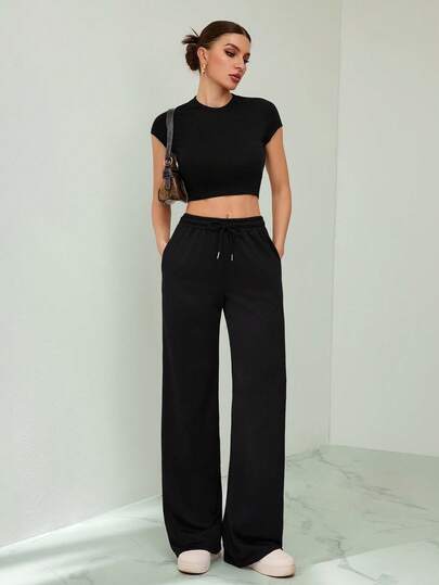 SHEIN Tall Women 2Pcs Set Solid Color Round Neck Short Sleeve Cropped T-Shirt And Pants, Casual