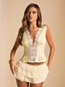 SHEIN BAE ملابس علوية ملابس علوية بياقة على شكل حرف V عميق مزين بالدانتيل الأصفر للنساء، ملابس علوية علوي مزين بالدانتيل الأصفر الفاخر - أصفر - مشاهدة 3