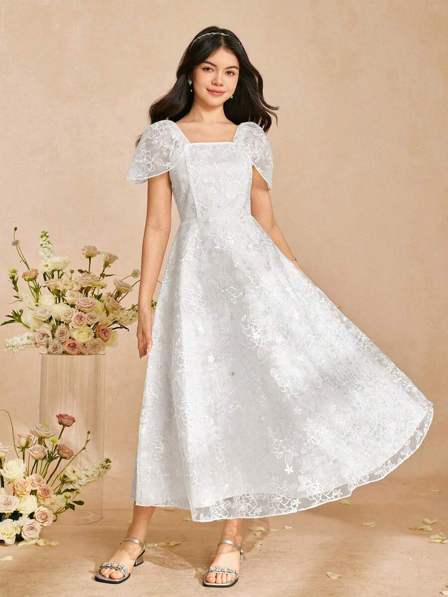 Teen Girl Floral Embroidery Pattern Fashionable Chic Party Vacation Dress - White - View 1
