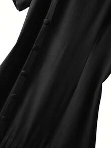 GlowEve CURVE Plus Size Solid Color Minimalist Daily Wear Round Neck Short Sleeve Dress - Black - View 3