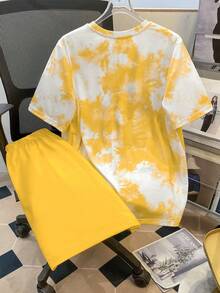 SHEIN 2件套青少年男童休闲熊印花圆领短袖T恤和短裤套装，适合春夏季节、日常穿着、运动、郊游、上学、聚会、节日、拍照等场合。 - 彩色 - 查看 3