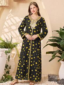 SHEIN Kids Teen Girl Floral Print Pattern Gold Ribbon Loose Casual Dress Embroidered Neckline Dress Long Modest Dresses Black And Yellow Dress Floral Print Dress Embroidered Dress Black Gold Dress Sunflower Floral Print Dress Ladies Floral Dress Black Dress With Yellow Flowers Ladies Dress Long Sleeve Dress,Kids - Black - View 5