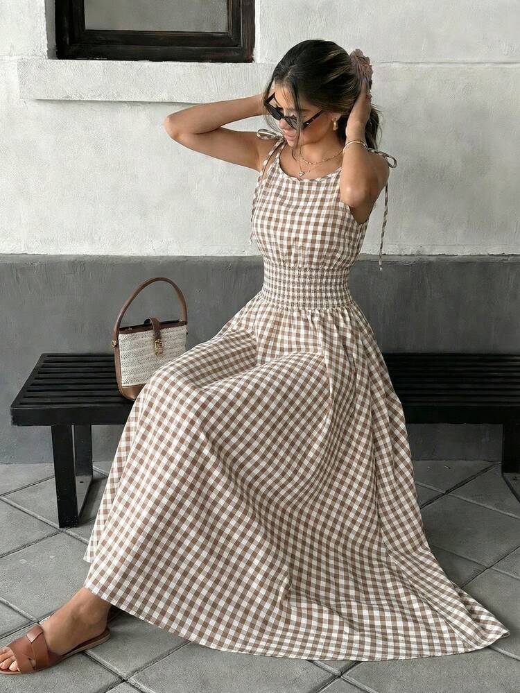 Pariaura 2026 New Arrival Brown Plaid Maxi Dress For Women, Bow Tie Straps & Ruffled Smocked Waist, Casual Commuter Minimalist Style, Perfect For Vacation Daily Wear Checkered Dress Picnic Dress Gingham Dress Summer Elegant Dress French Style Dress Square Neck Dresses For Women Milkmaid Dress Women - Multicolor - View 3
