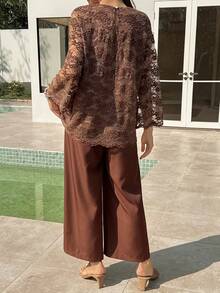 Vivie Lora 女士蕾丝圆领中袖上衣和裤子优雅两件套夏季 - 棕色 - 查看 4