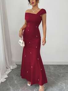 Rafferiza 优雅奢华不对称领口红色直筒串珠美人鱼连衣裙，女士春夏款 - 酒紅色 - 查看 3