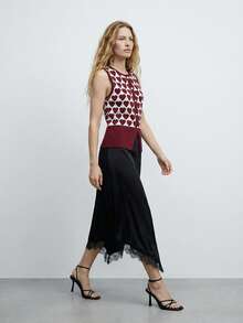 Maija Women's Heart Pattern Sleeveless Knit Top With Metal Heart Buckle,Burgundy,Summer,90s Retro,Everyday Chic Essential Maroon Knit Top For Work - Red and White - View 2