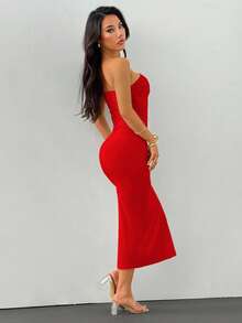 SHEIN PETITE 金色胸针装饰不对称领褶皱鱼尾裙 - 紅色 - 查看 3