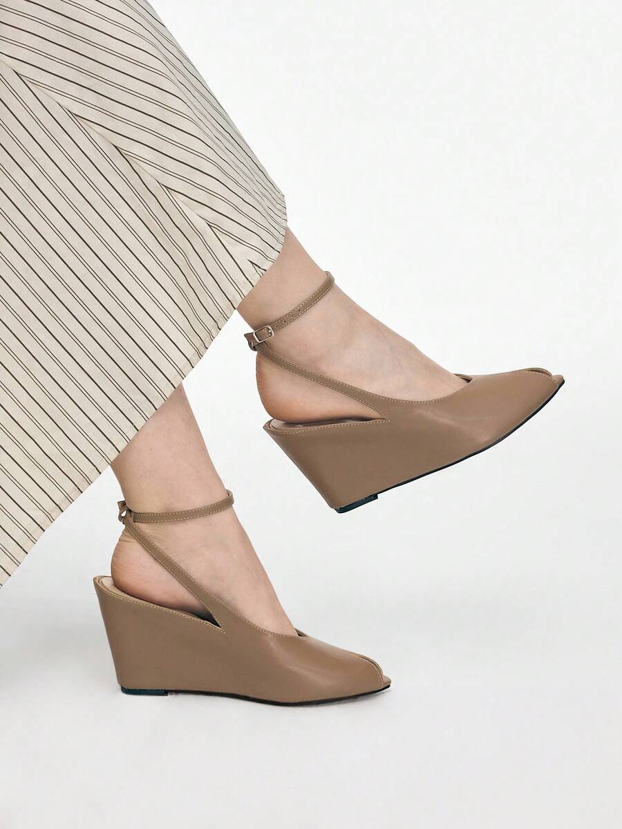 Mnmlis Women's Fashionable Versatile Commuting Minimalist Wedge Sandals - Mocha Brown - View 1