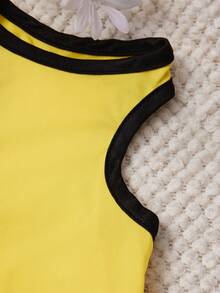 PETSIN 1 Piece Cute Capibala Hugging Donuts Cherry Pentagram Letter Printed Pet Vest Black Patchwork Yellow Casual Style Pet Clothes - Multicolor - View 2