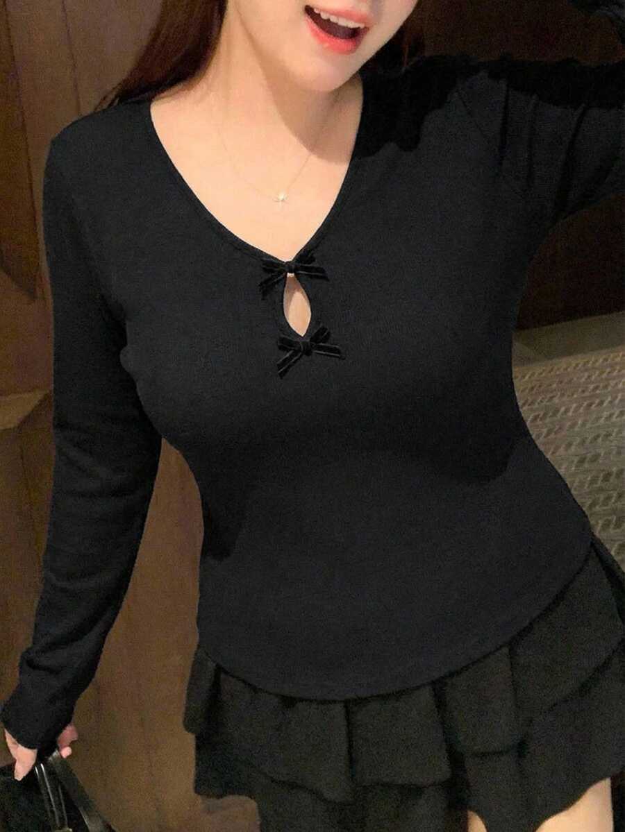 Dazy Plus 大码女式灰色V领弹力蝴蝶结装饰镂空长袖T恤 - 黑色 - 查看 1
