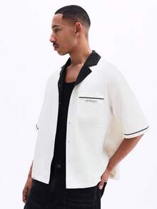 SUMWON Camisa de manga corta con botones, cuello de contraste y bolsillo en el pecho, corte recto, para hombre, de uso casual en primavera y verano - Blanco y Negro - Ver 4