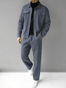 Manfinity Homme 男士纯色纽扣长袖夹克和斜插口袋长裤休闲套装 - 霧霾藍 - 查看 3