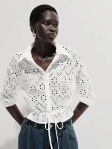 Lumivelle 女士优雅收腰刺绣上衣，适合春夏度假穿着 - 白色 - 查看 1