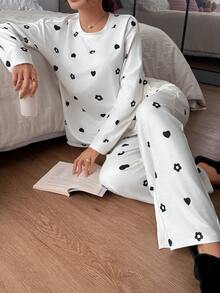 DAZY Casual Heart & Floral All-Over Print Loose Women Pajama Set - White - View 6