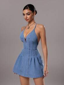 TRNVIE 女士性感露背吊带牛仔连衣裙，夏季 - 淺色水洗藍 - 查看 8