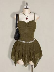 SHEIN ICON 大码女式纯色褶皱不对称下摆吊带连衣裙 - 軍綠色 - 查看 1