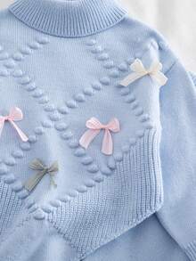 SHEIN Vintaside Kids 2件組少女淺藍色冬季仙女風休閒針織毛衣與寬腿褲套裝，可愛花朵與蝴蝶結裝飾柔軟兩件式針織套裝 - 藍色 - 查看 12