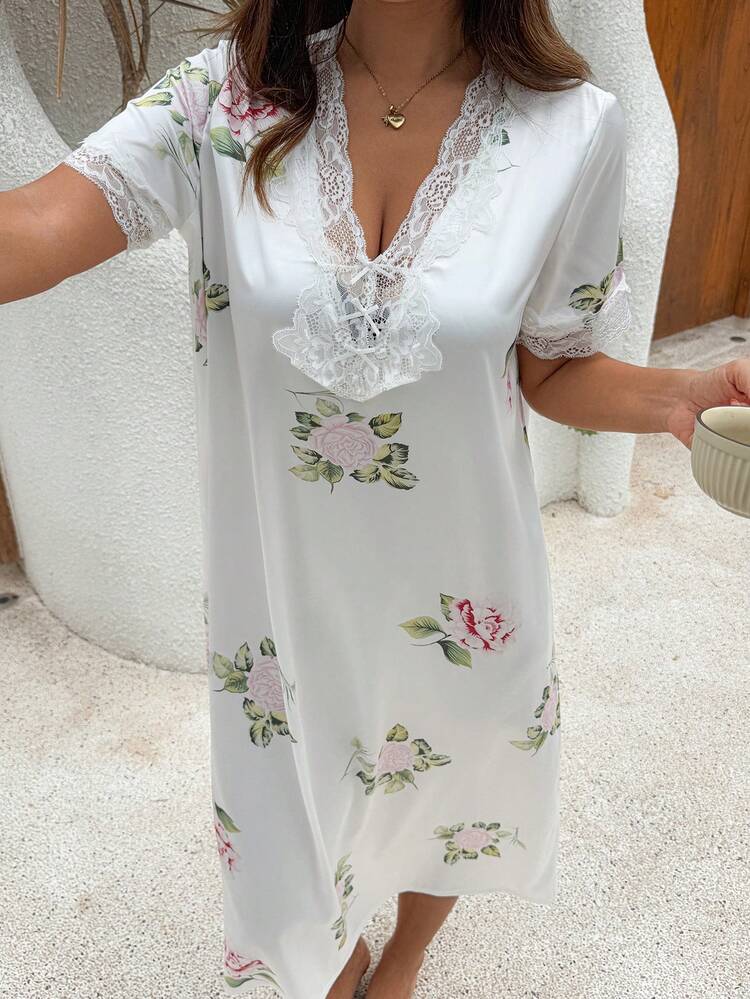Elegant Vintage Floral Print Lace Patchwork Long Nightgown For Women
