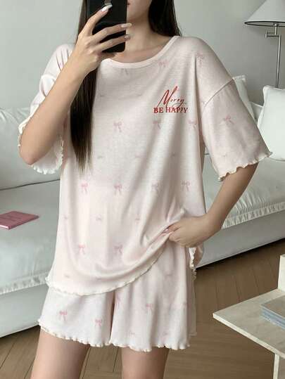 DAZY 2件套女士蝴蝶结图案和英文印花宽松短袖直筒短裤睡衣套装，夏季