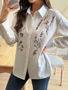 Vivie Lora 女士休闲通勤植物印花衬衫 - 白色 - 查看 8