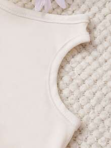 PETSIN 1件棕色可爱小熊字母印花宠物背心 米色休闲风宠物服装 - 米色 - 查看 2