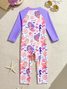 Sparklyn 女婴可爱鲸鱼印花长袖连体泳衣，紫色，适合夏季和度假穿着。长袖泳衣，女婴防晒泳衣，防晒女童全包式泳衣，连体泳衣，女婴美人鱼泳衣，女婴泳衣，女婴美人鱼泳衣 - 紫色 - 查看 2