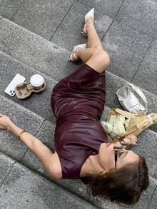 Siren Gaze Women's Burgundy Red Leather Dress Fashionable Ruched Autumn/Winter Sleeveless Ruched PU Mini Dress Solid Color Round Neck Ruched PU Leather Sleeveless Mid-Length Dress , Suitable For Party, Office, Outdoor, Liner Or Stand-Alone, Cocktail Dress Suitable For Going Out And Parties Christmas Dress,Summer Dresses For Women,Business Casual Woman New Year Elegant Evening Dress Spring Valentine's Day - Burgundy - View 10