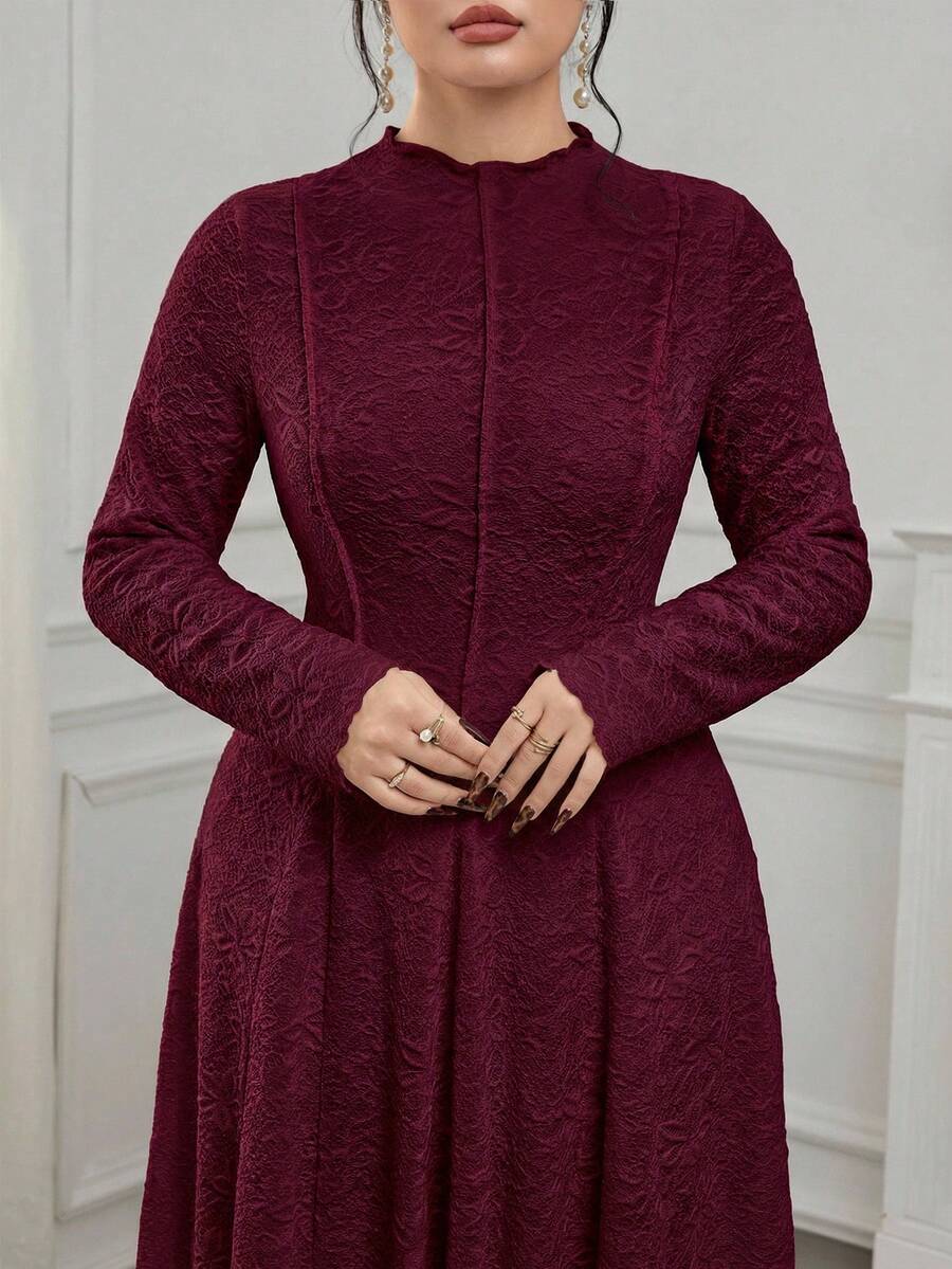 Modelyn 大码女式立领长袖提花优雅派对连衣裙 - 酒紅色 - 查看 1