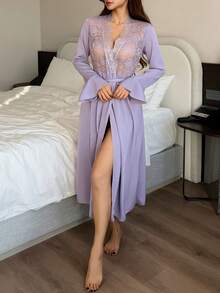DAZY 蕾丝拼接性感镂空修身长款睡袍，春季女士睡衣外套 - 淡紫色 - 查看 6