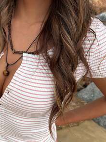 DAZY 女士撞色条纹修身短袖圆领优雅度假上衣 - 淺粉色 - 查看 9