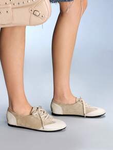 CUCCOO GRLICON 女士方头系带休闲平底鞋，适合圣诞节穿着 - 杏色 - 查看 5