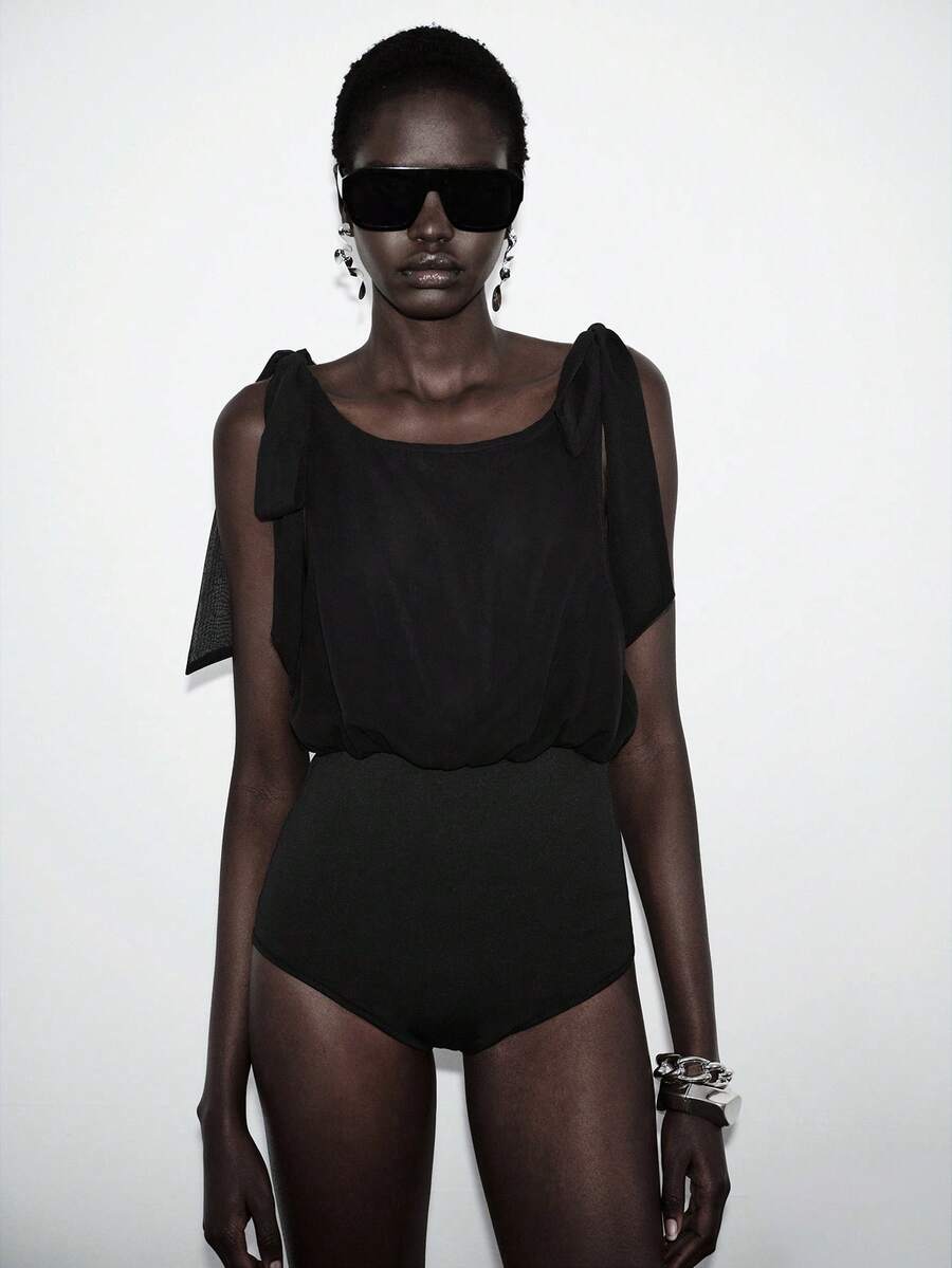 Lumivelle 女士时尚无袖蝴蝶结系带连体衣，春夏款 - 黑色 - 查看 1