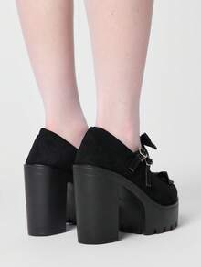 ROMWE Chaussures à talons hauts pour femmes, style rock sombre, punk, goth, à bout fermé, chaussures de soirée Y2K, talon épais avec nœud, chaussures Babies douces , petits talons, chaussures de travail et de ville - Daim noir - Voir 5