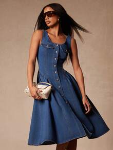 NYA SZN 女士圆领单排扣褶裥休闲度假日常牛仔连衣裙 - 中等水洗藍 - 查看 3