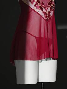 两件套：经典3D刺绣酒红色花卉薄纱吊带睡裙，配有可调节肩带和配套丁字裤，性感 - 酒紅色 - 查看 10