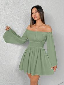 SHEIN PETITE Đầm trắng trễ vai, tay bồng xếp nếp, tay chuông - màu xanh lá - Xem 3